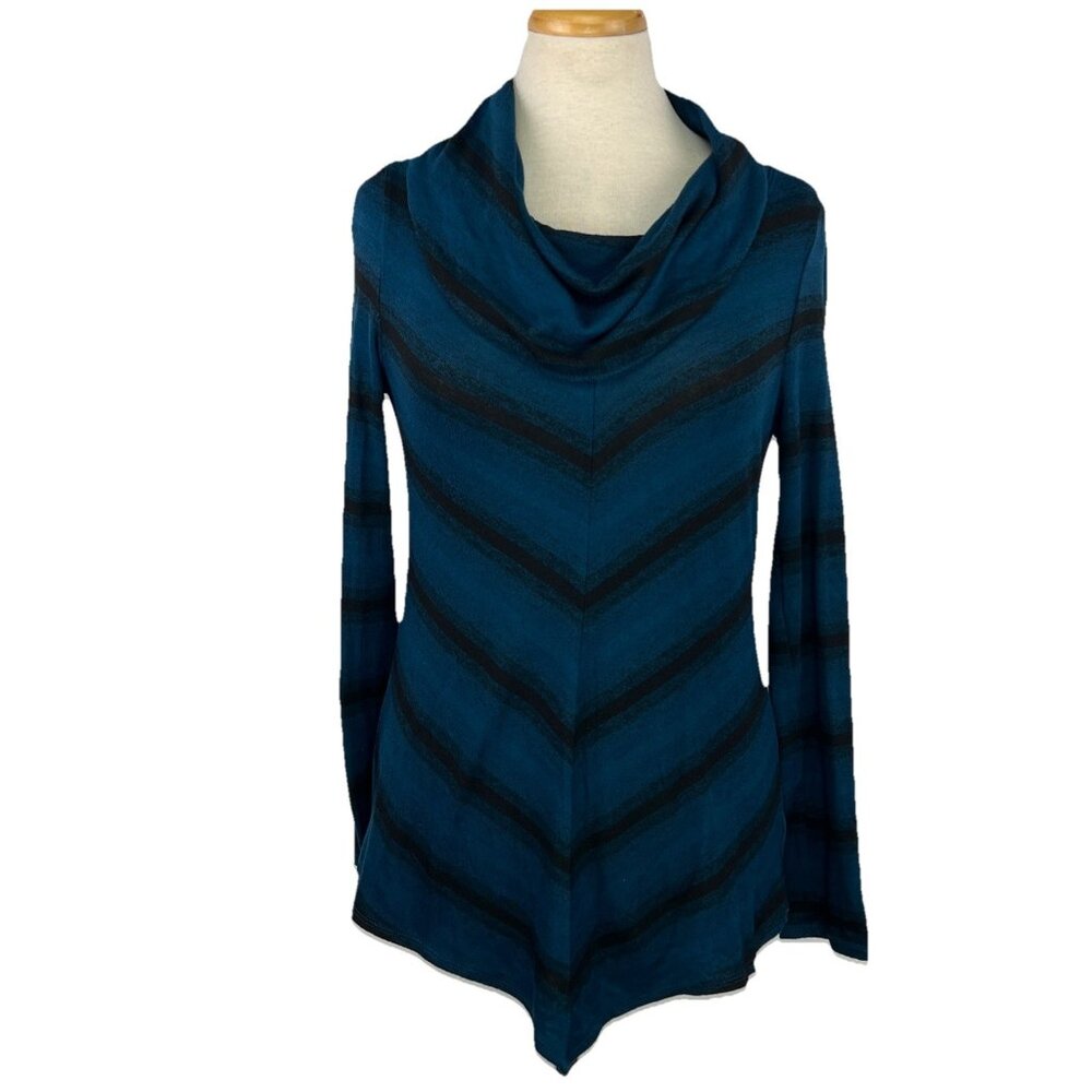 A Byer Sz M Cowl Neck Top Asymmetrical Hem Long Sleeve Chevron Blue and Black